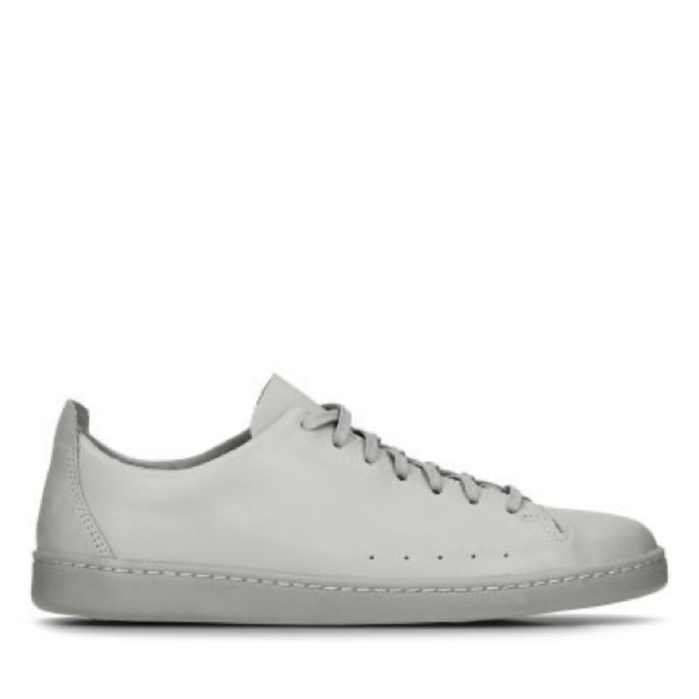 Clark’s NWOT leather white sneakers 12